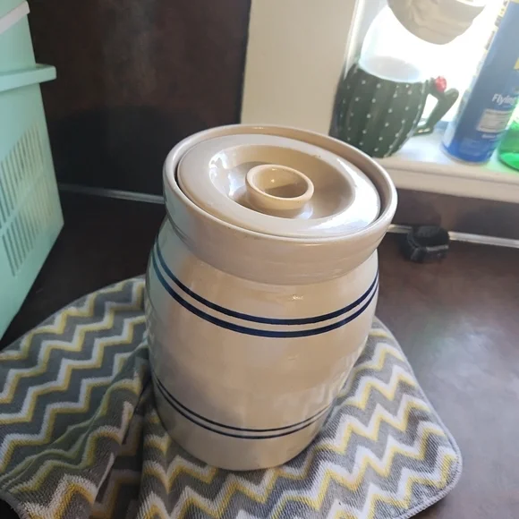 Stoneware Beverage Dispenser - Cream with Blue Stripes - Picture 7 of 7